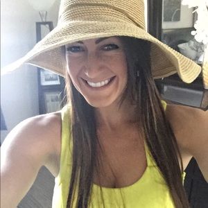 Meet your Posher, Shaya